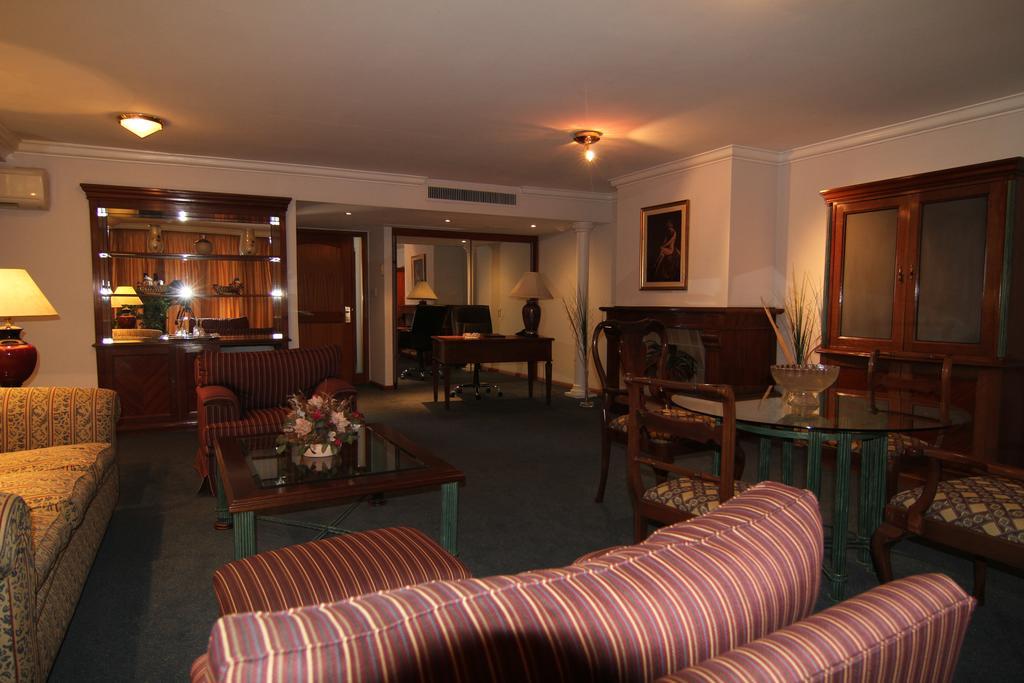 Crystal Palace Hotel Montevideo Eksteriør billede